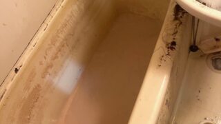 『汚部屋の水回りクリーニング』福岡県福岡市🐸片付けカンパニー・マルジュン／女性スタッフ／片付け・買取り・処分・ハウスクリーニング