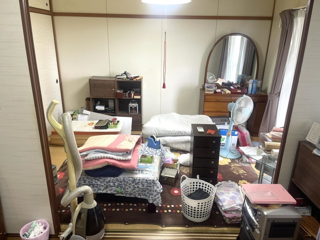 『終活・生前整理（施設入居時サポート）』福岡県直方市🐸片付けカンパニー・マルジュン／女性スタッフ／片付け・処分・買取り・ハウスクリーニング